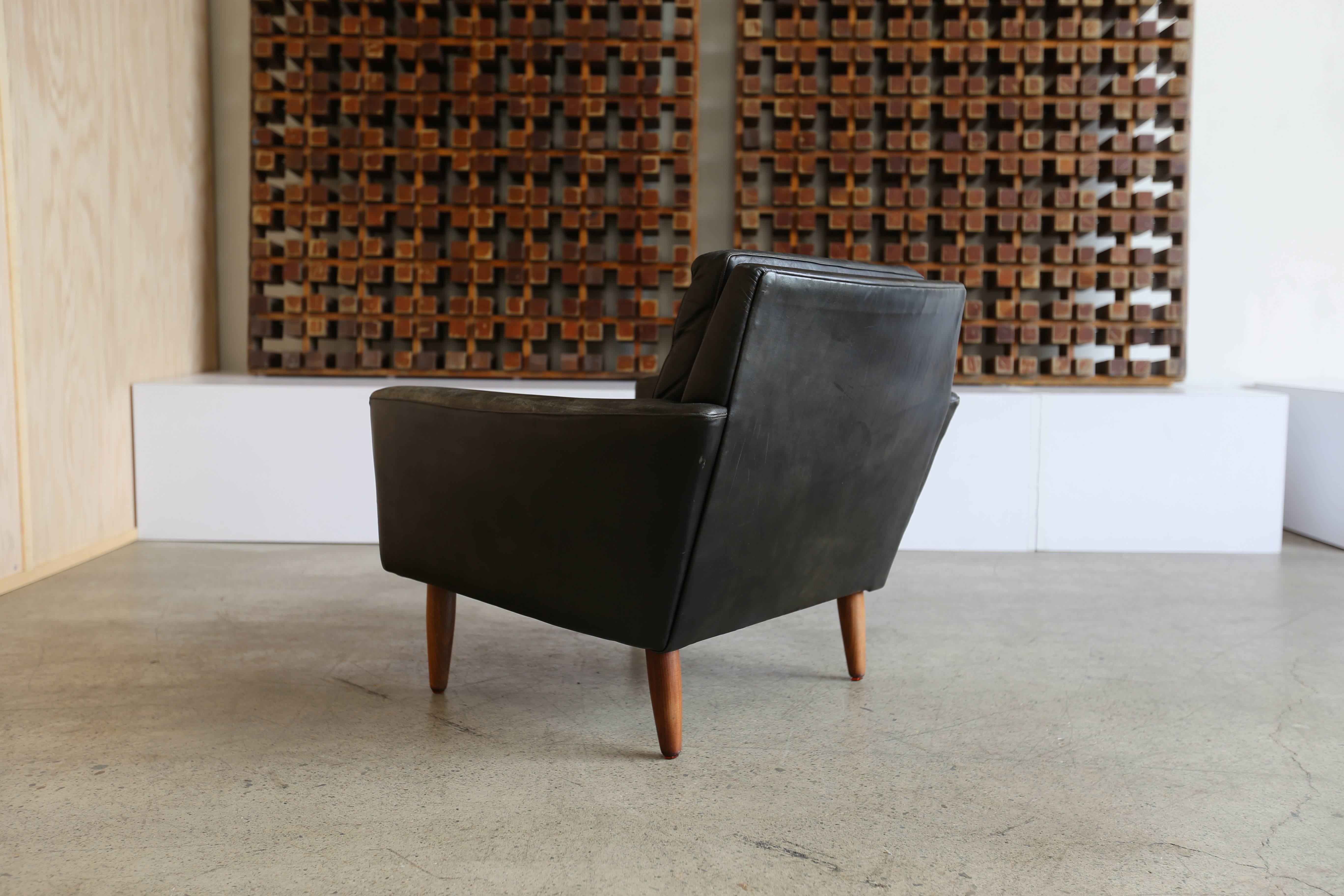 Scandinavian Modern Lounge Chair by Georg Thams for Vejen Polstermøbelf