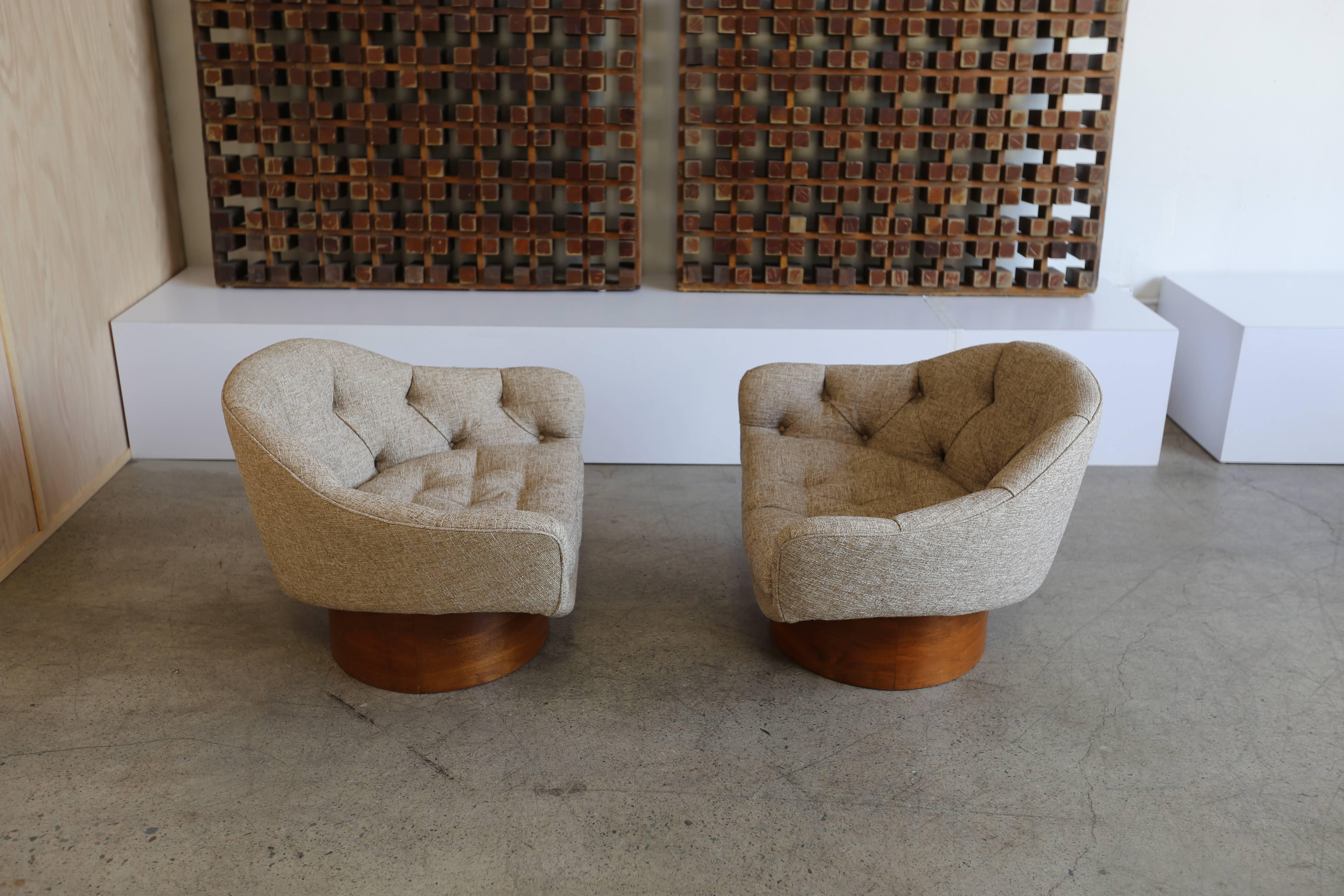 Fabric Modernist Tufted Barrel Chairs