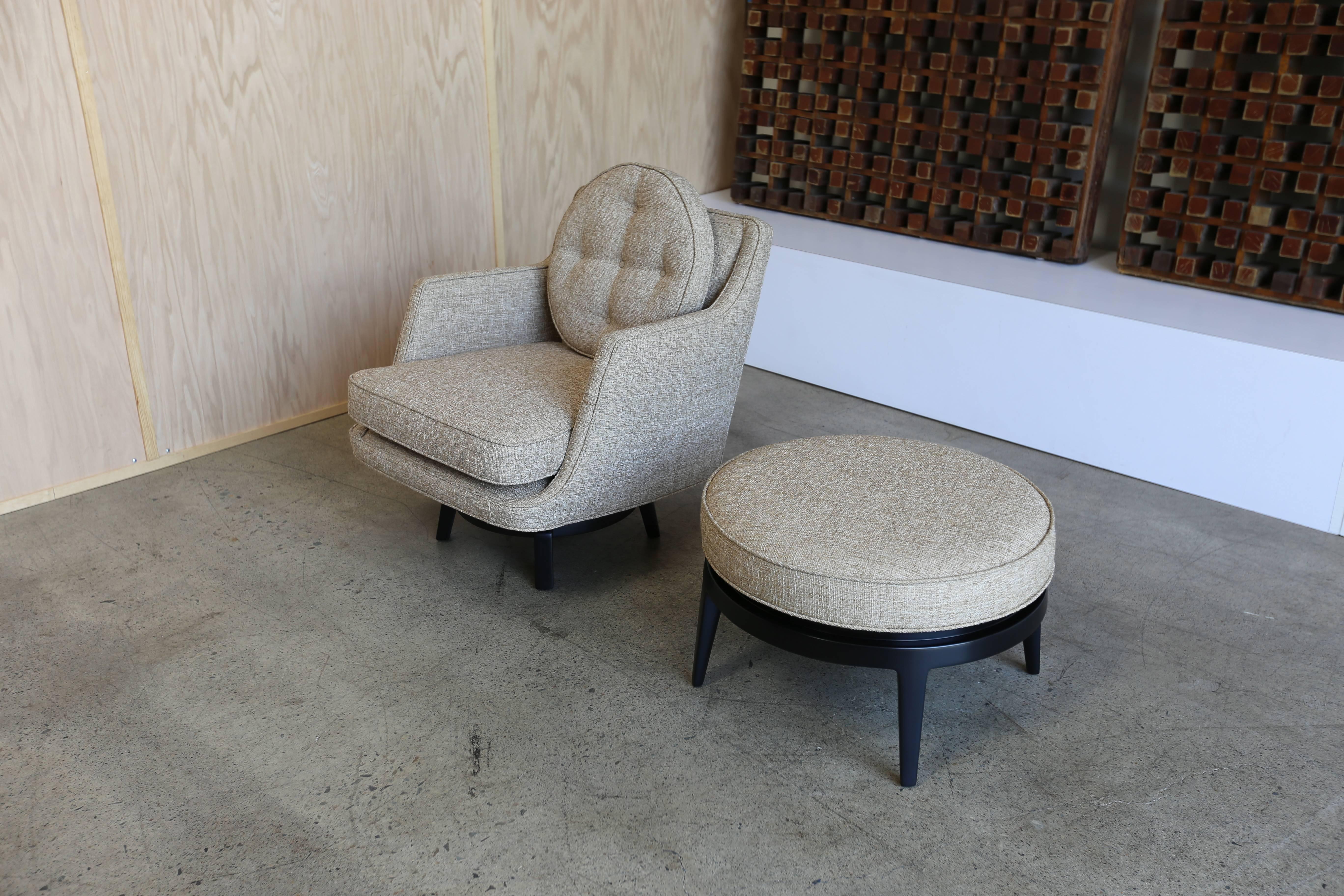 Mid-Century Modern Swivel Lounge Chair and Ottoman by Edward Wormley for Dunbar