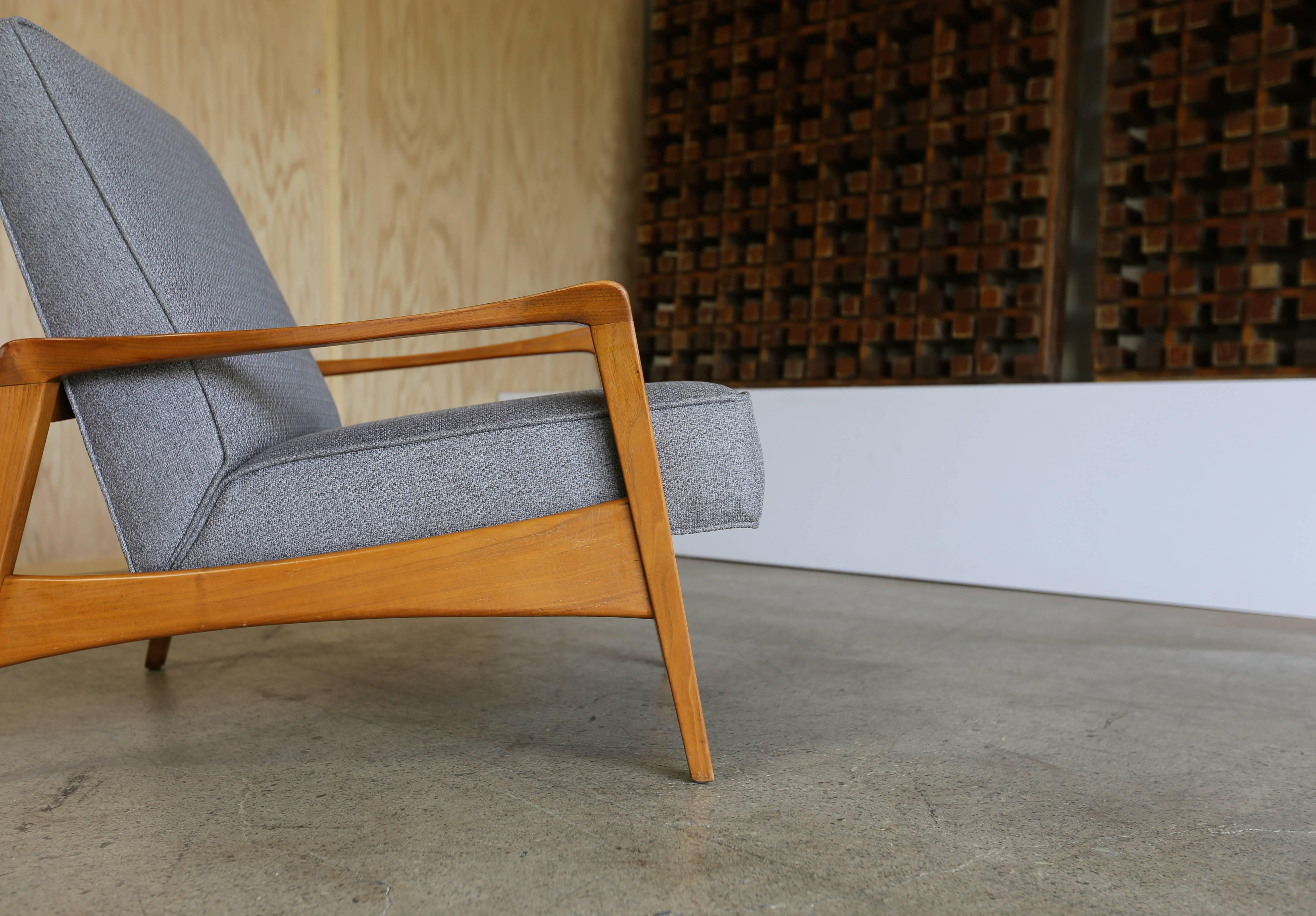 Mid-Century Modern George Nelson Lounge Chair Model No. 5476