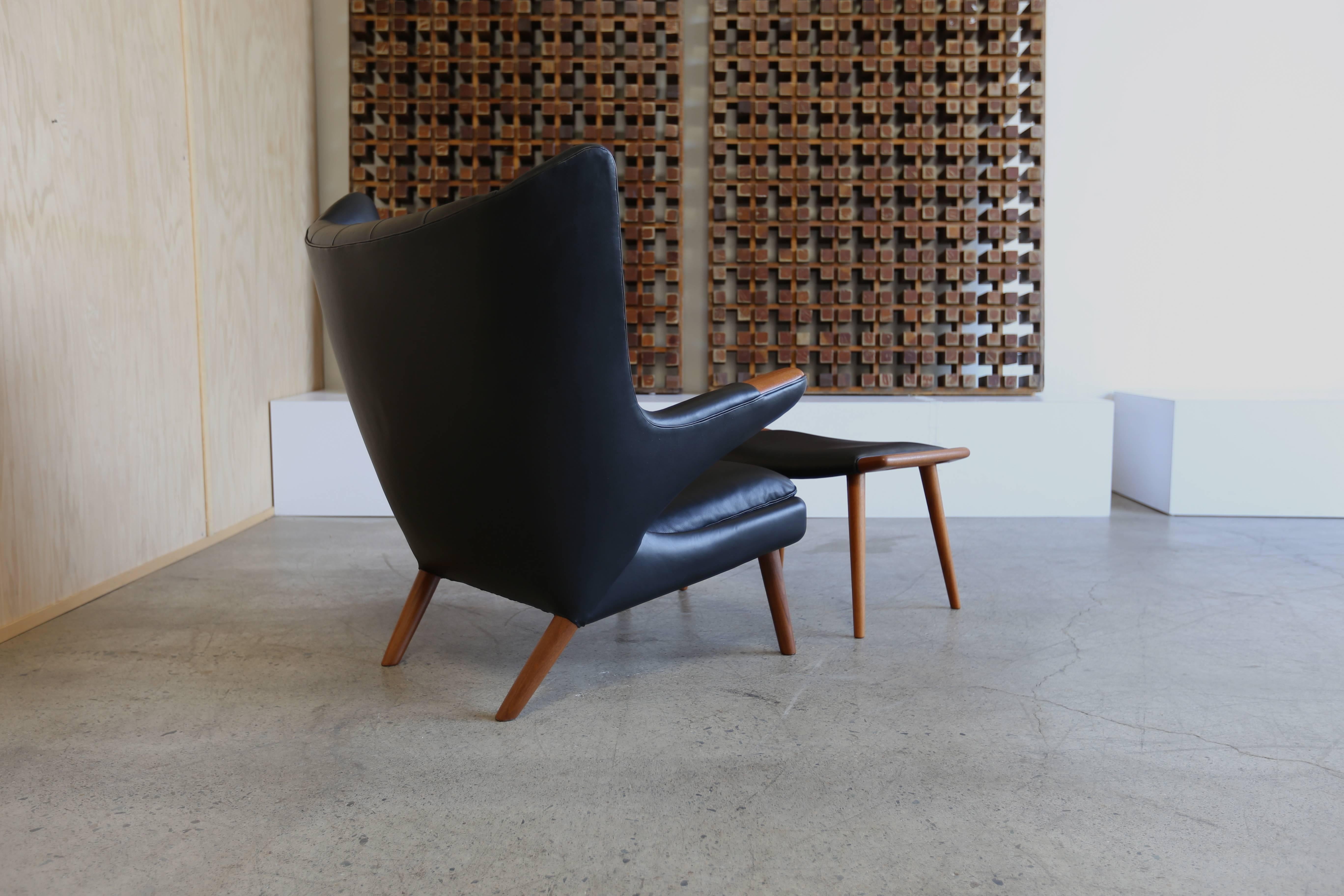 Black Leather Papa Bear Chair and Ottoman by Hans J. Wegner 1