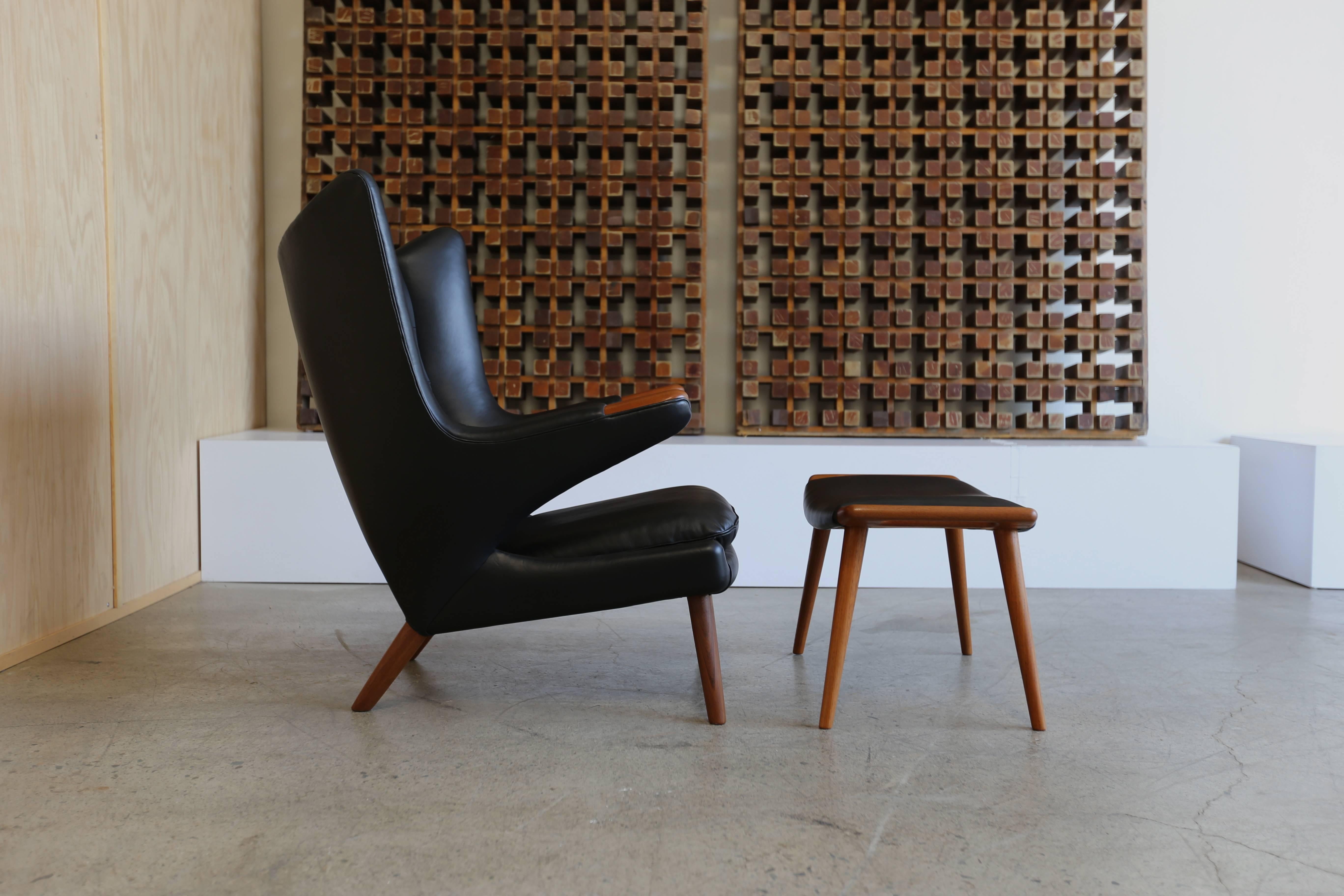 Black Leather Papa Bear Chair and Ottoman by Hans J. Wegner In Excellent Condition In San Juan Capistrano, CA