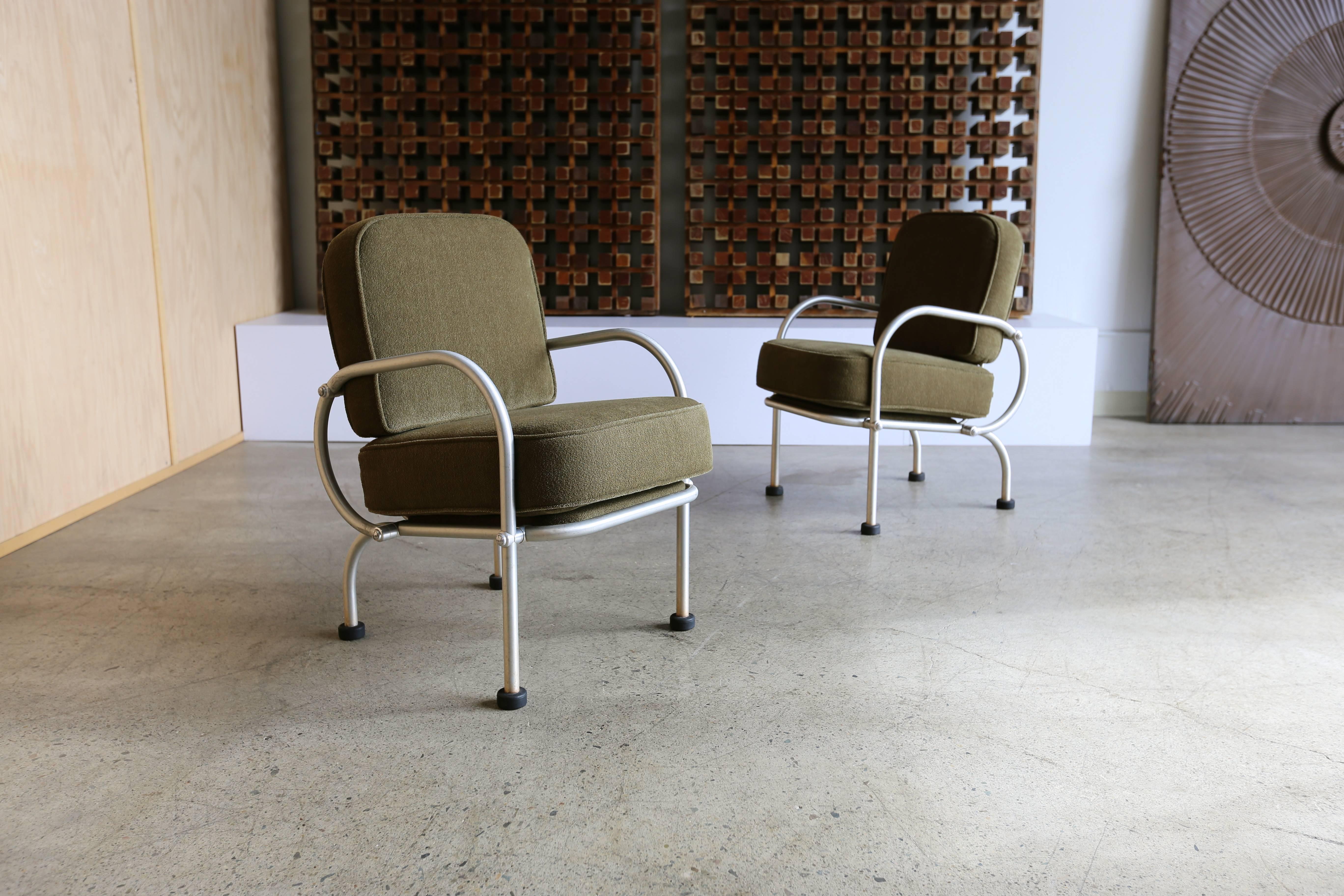 20th Century Pair of Lounge Chairs by Warren McArthur