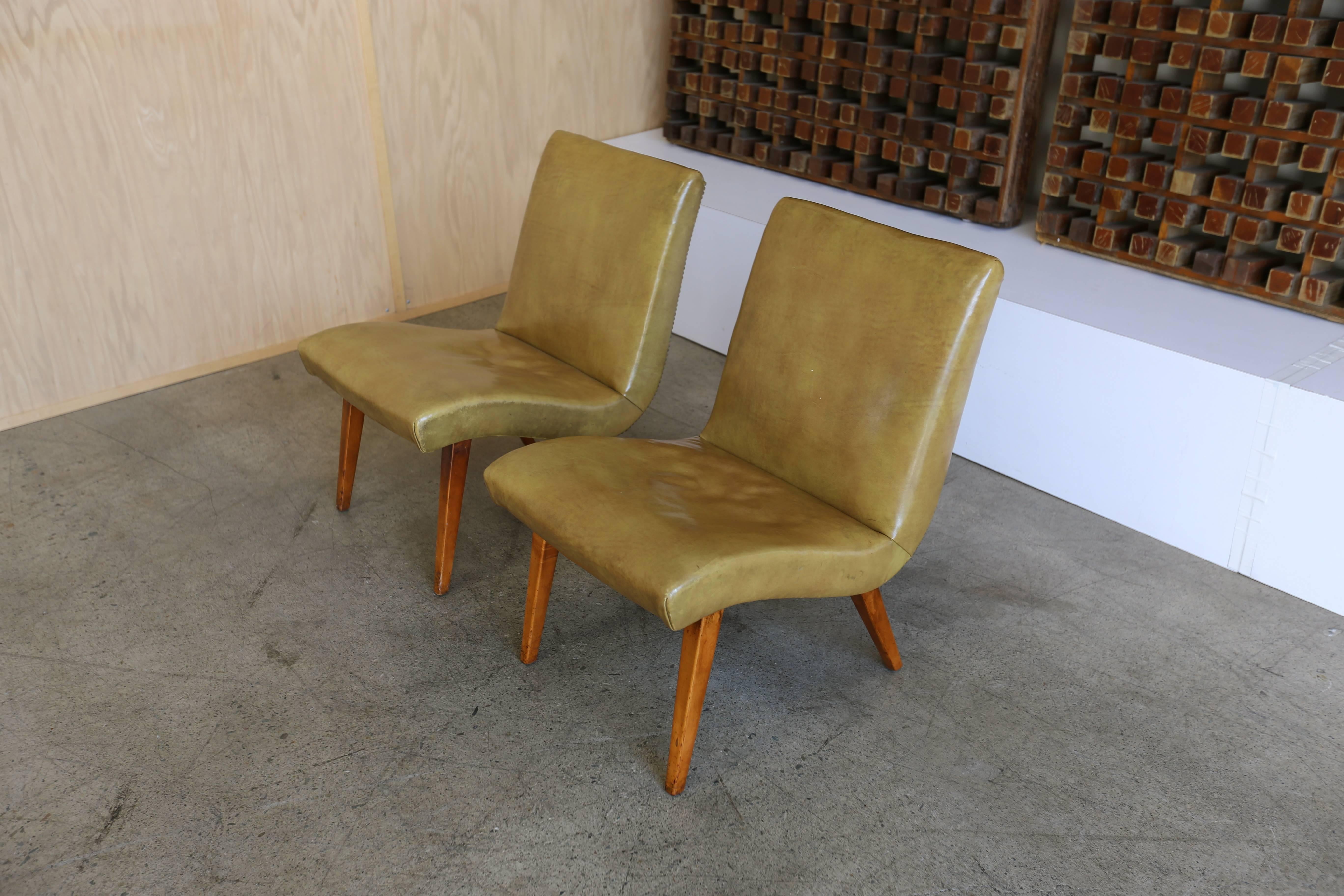 Mid-Century Modern Early Pair of Lounge Chairs by Jens Risom for Knoll