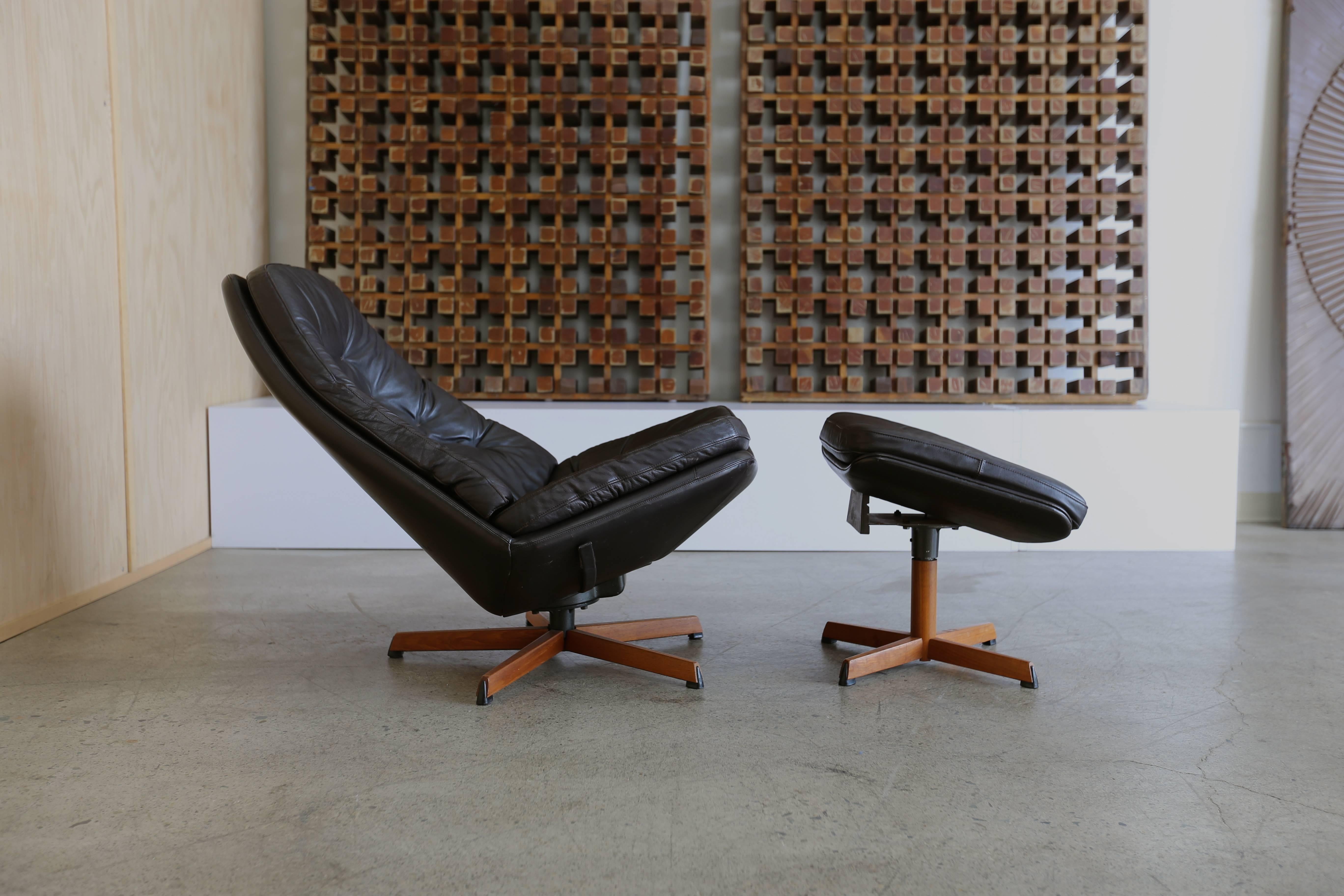 Leather Lounge Chair and Ottoman by Madsen & Schubell In Good Condition In Costa Mesa, CA