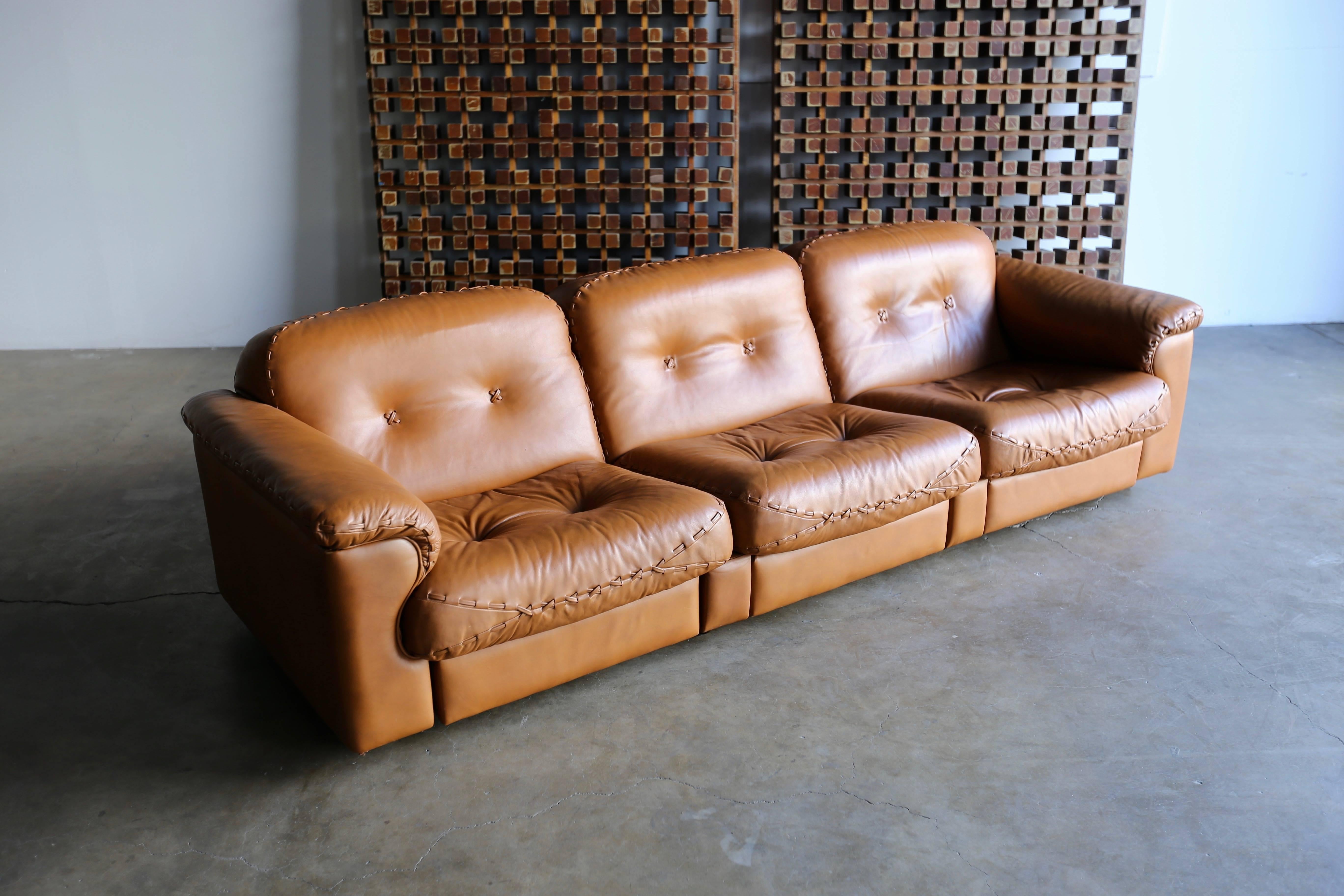 Mid-Century Modern Leather DS 101 Sofa and Ottoman by De Sede