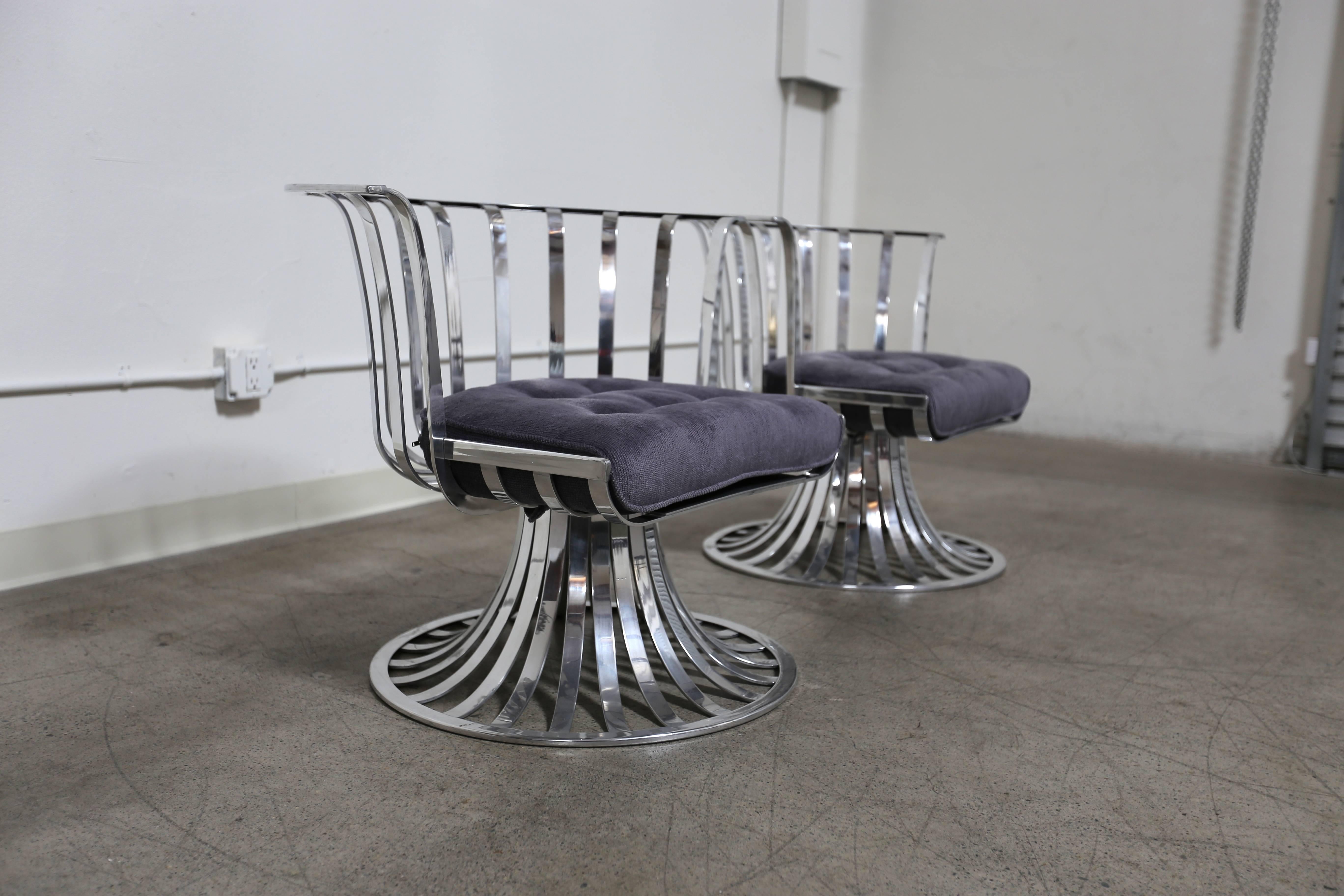 Aluminum Pair of Lounge Chairs by Russell Woodard ( 4 Pairs Available ) 