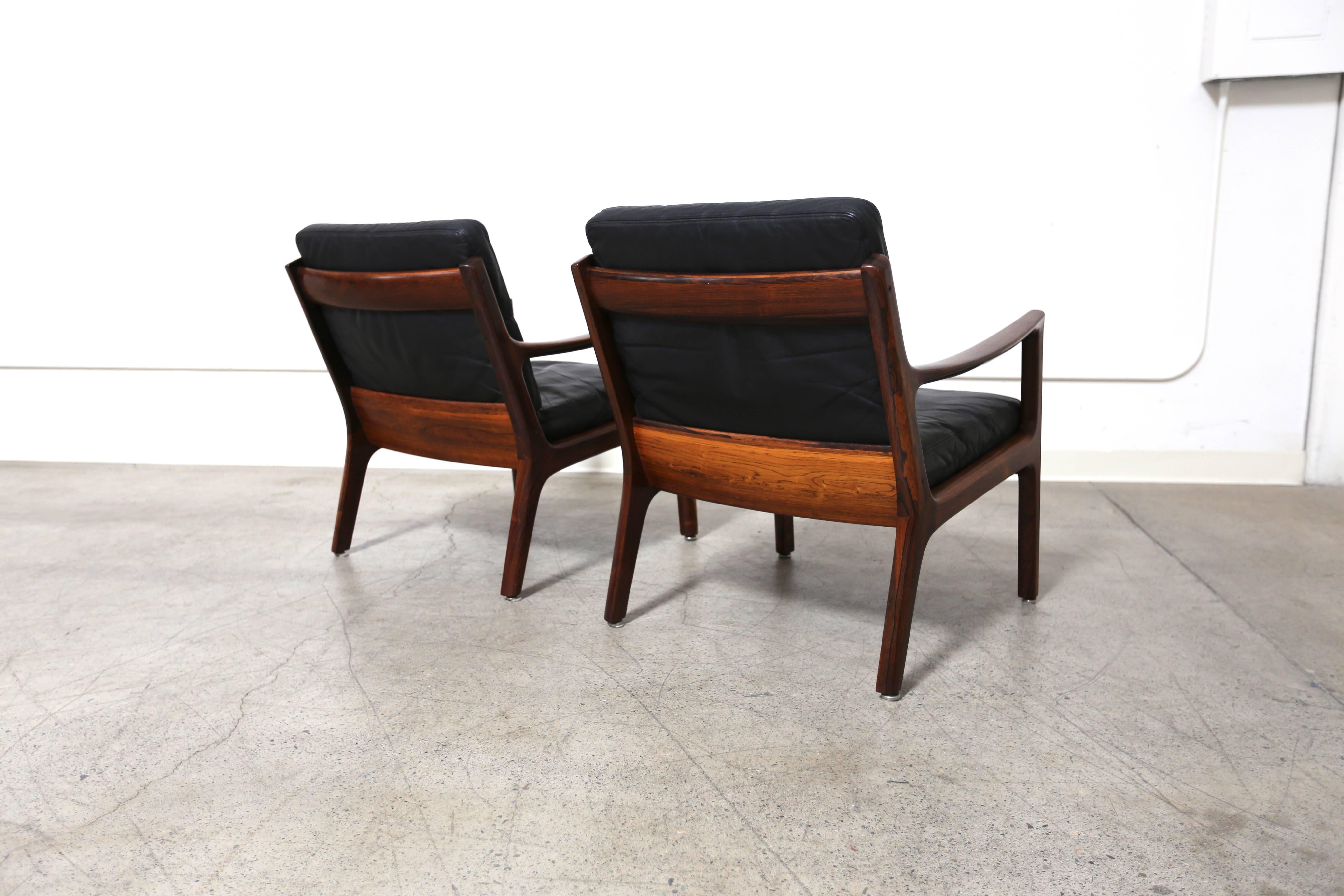 Pair of Rosewood and Leather Lounge Chairs by Ole Wanscher 1