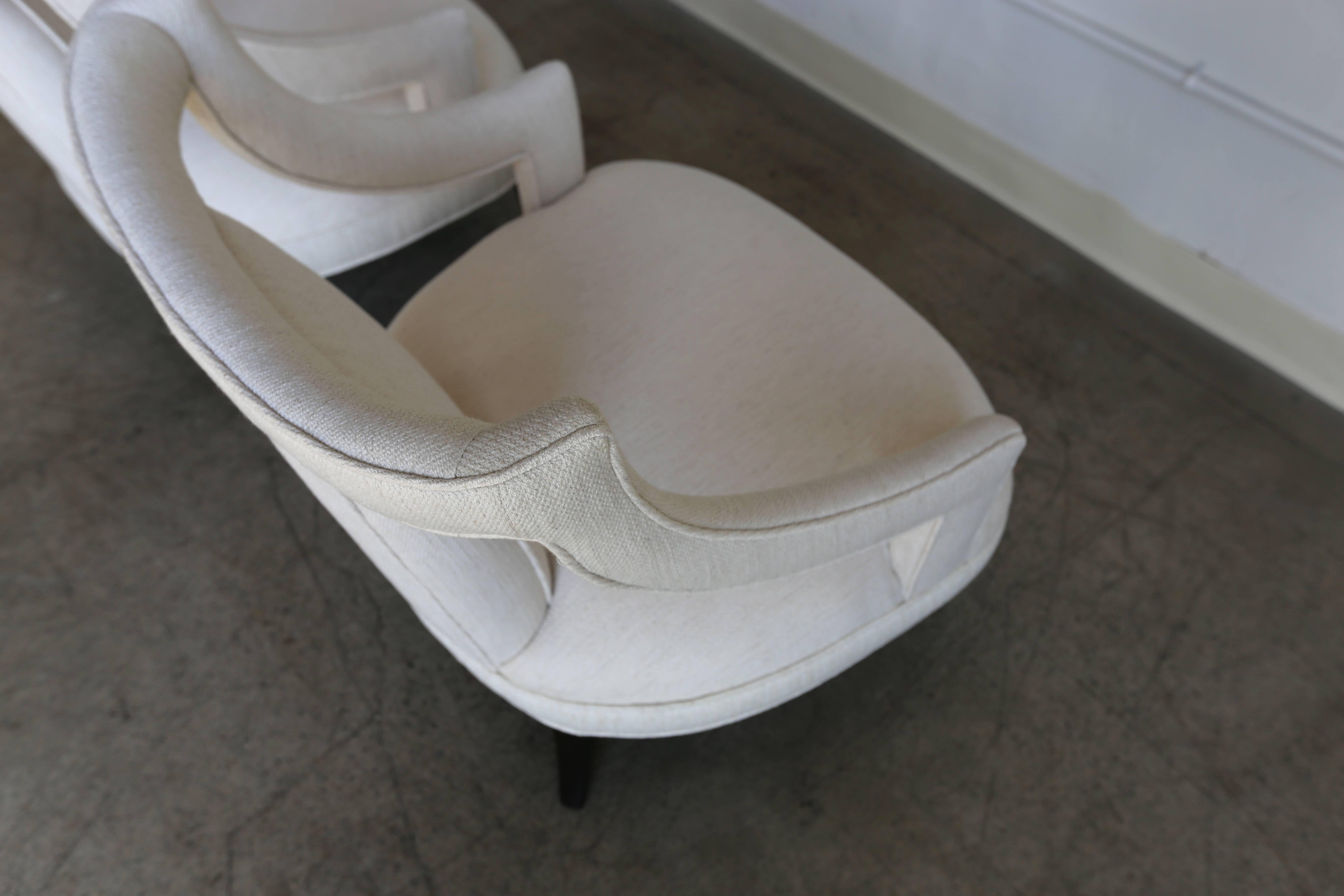 Classic Pair of Open Arm Lounge Chairs  In Good Condition In Costa Mesa, CA