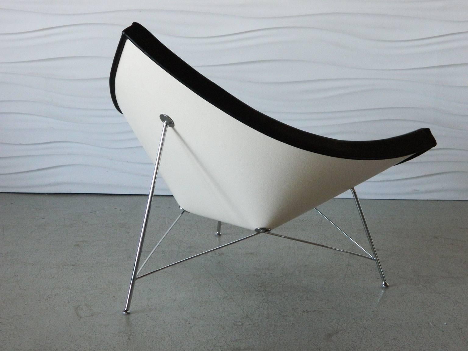 George Nelson Coconut Chair by Vitra Furniture In Excellent Condition In Baltimore, MD