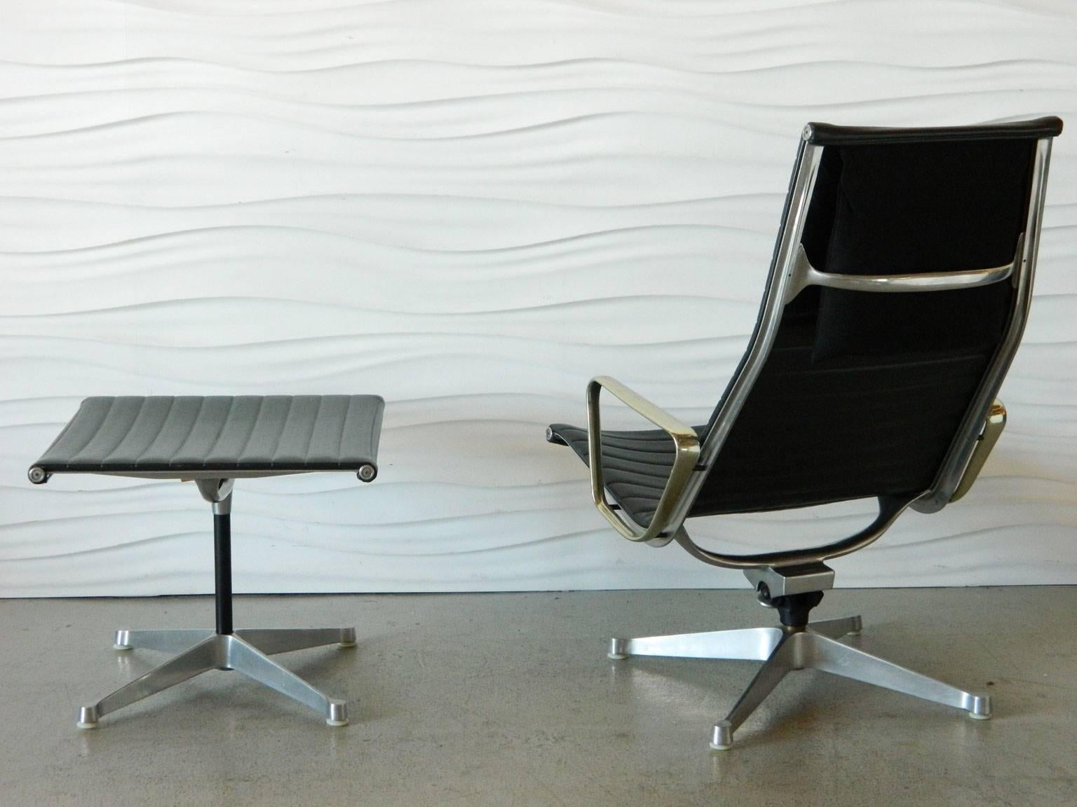 American Charles Eames Aluminum Group Lounger and Ottoman