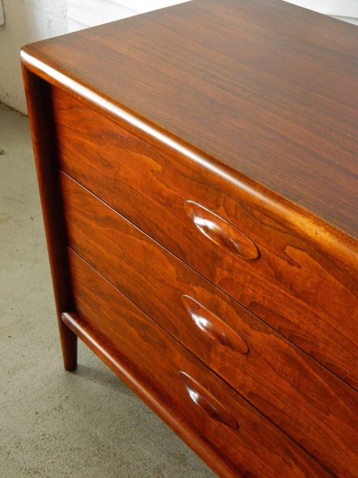 American Mid-Century Modern Walnut Dresser by Widdicomb Furniture Co