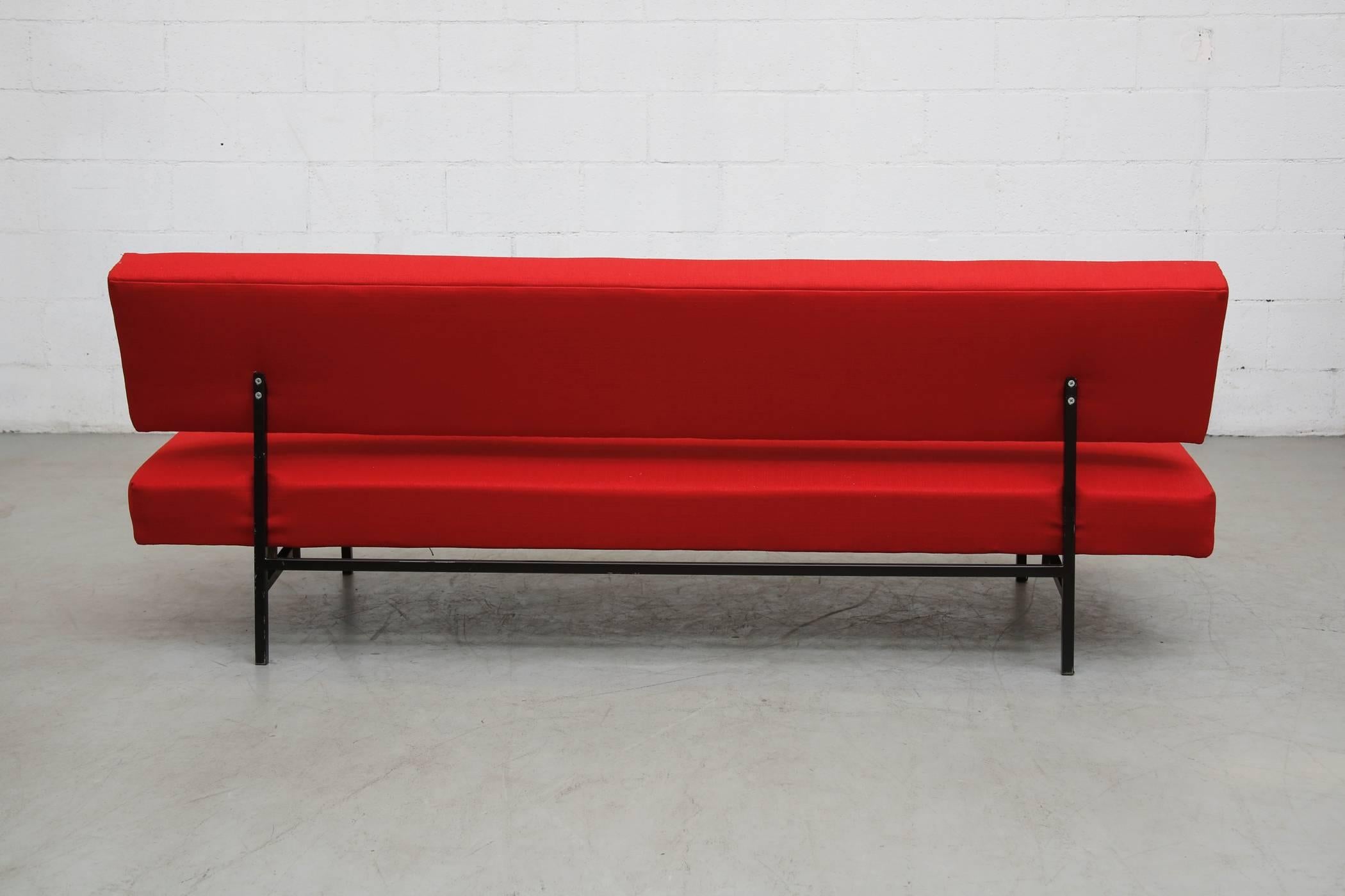 Mid-Century Modern Gijs Van Der Sluis Streamline Sleeper Sofa Daybed