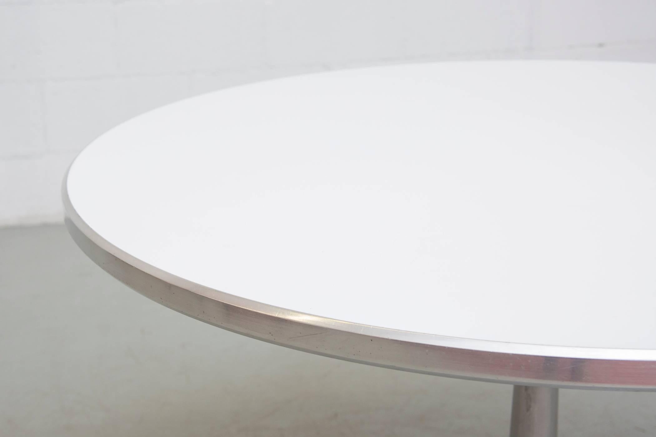 Danish Poul Cadovius Round Pedestal Dining Table