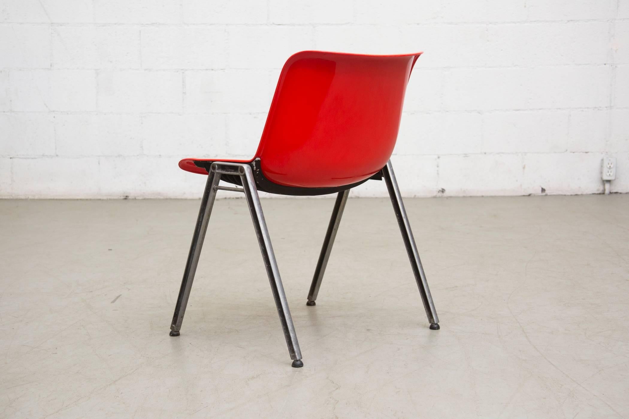 Set of Eight Osvaldo Borsani Modus Stacking Chairs for Tecno In Good Condition In Los Angeles, CA