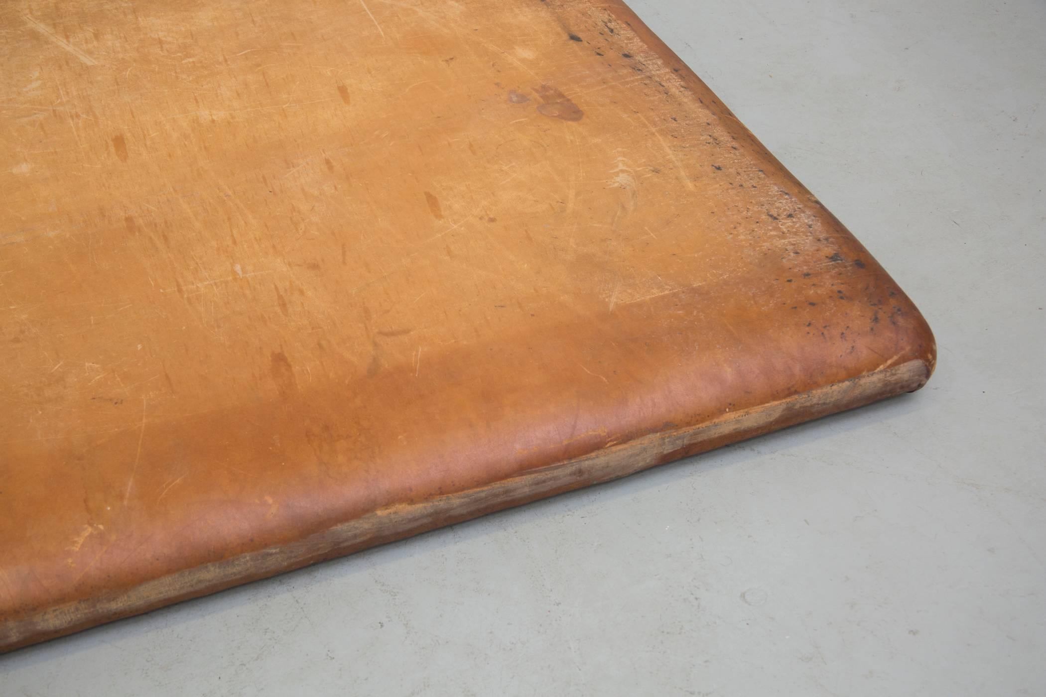 Vintage Leather Gymnastics Tumble Mat with Patina In Good Condition In Los Angeles, CA