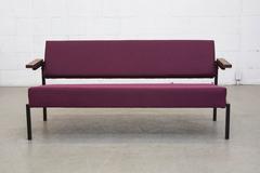 Kleines Martin Visser BZ29 Sofa für t' Spectrum in Pflaumenholz mit Teakholz-Armlehnen, 1960