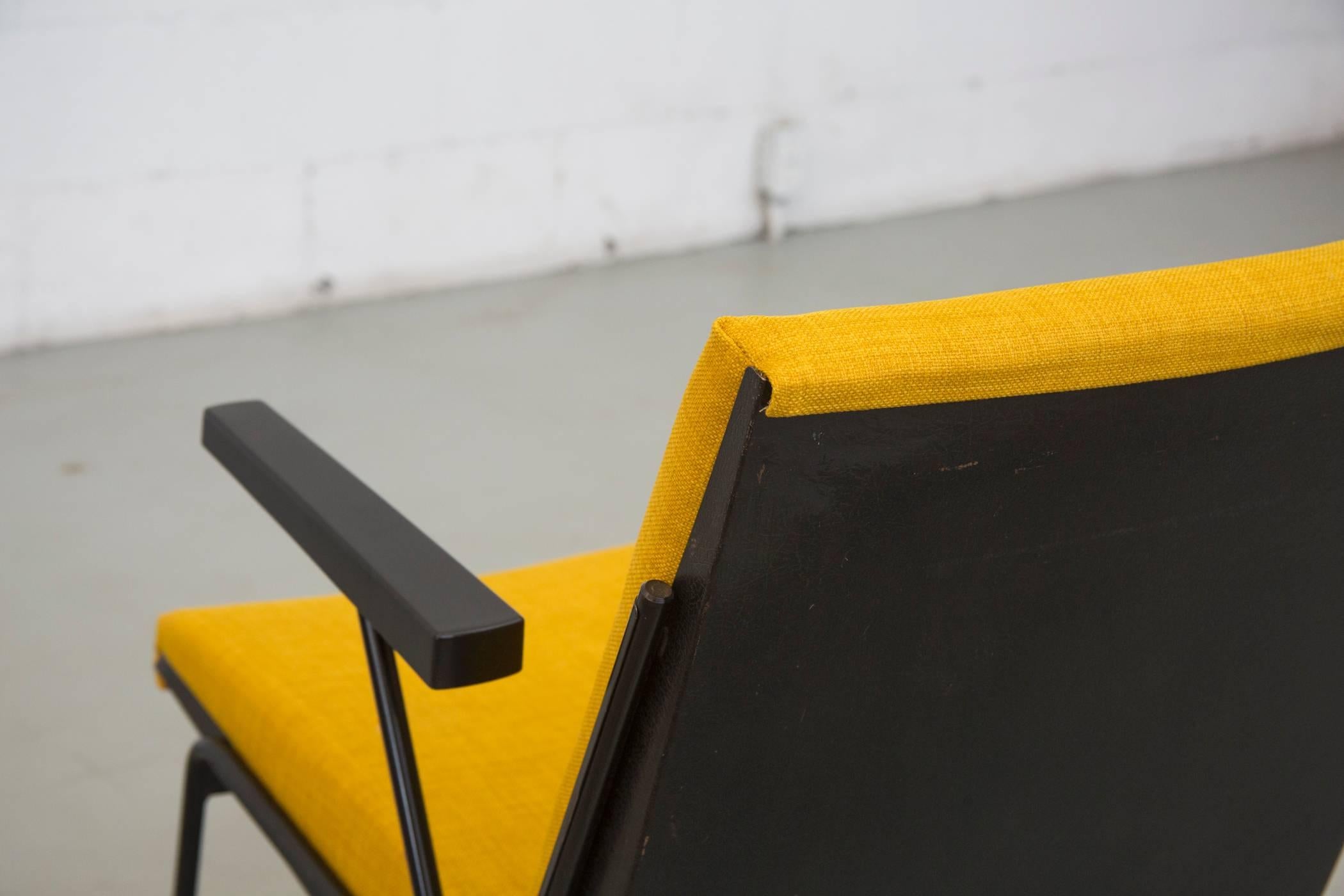 Steel Ahrend de Cirkel Oase Lounge Chair by Wim Rietveld