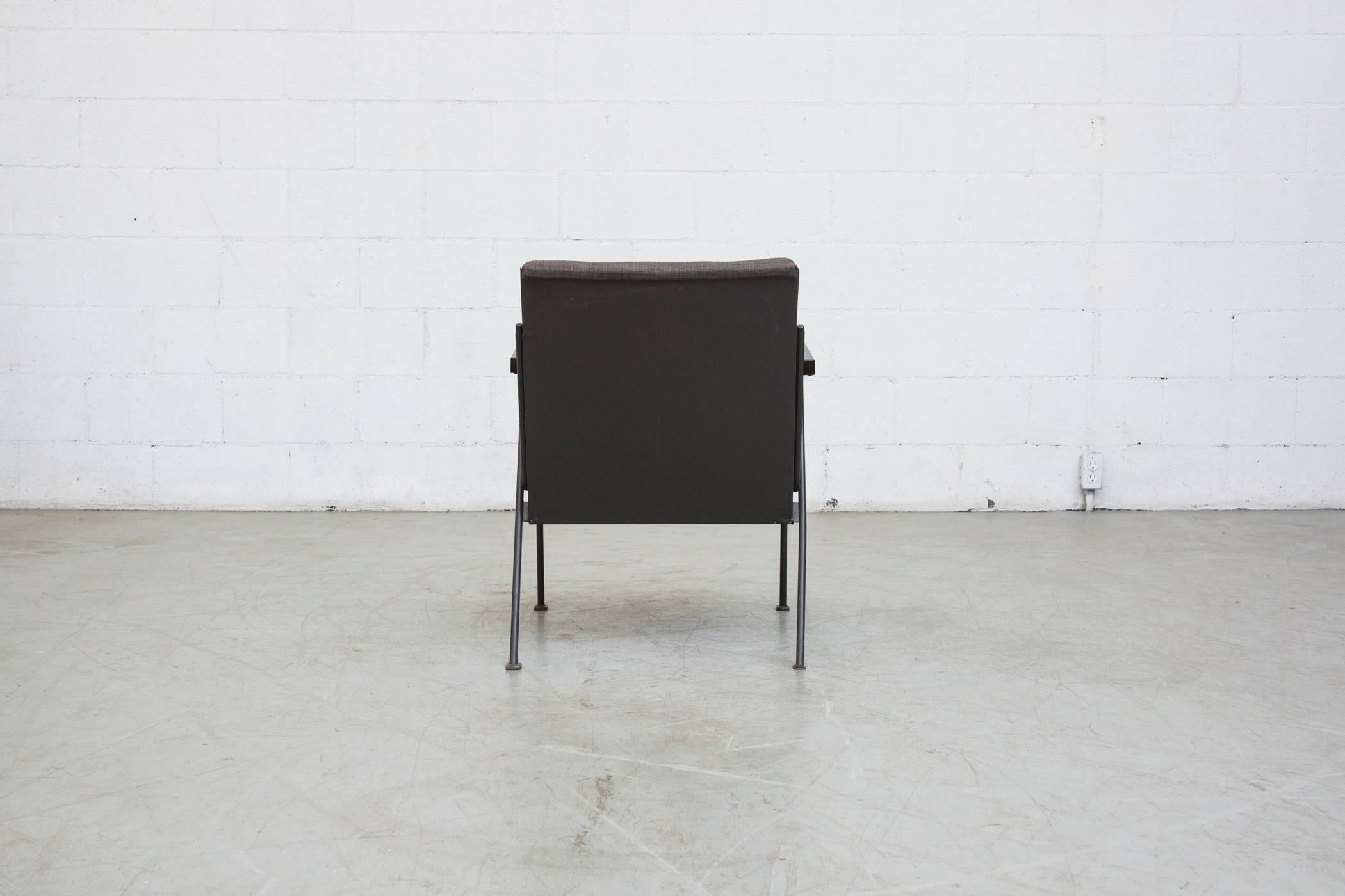 Enameled Ahrend de Cirkel Oase Lounge Chair by Wim Reitveld