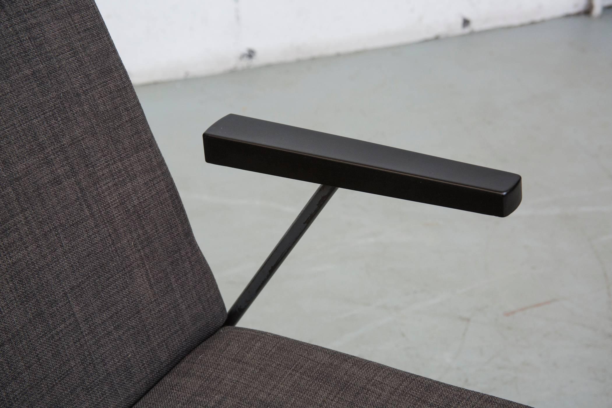 Ahrend de Cirkel Oase Lounge Chair by Wim Reitveld 1
