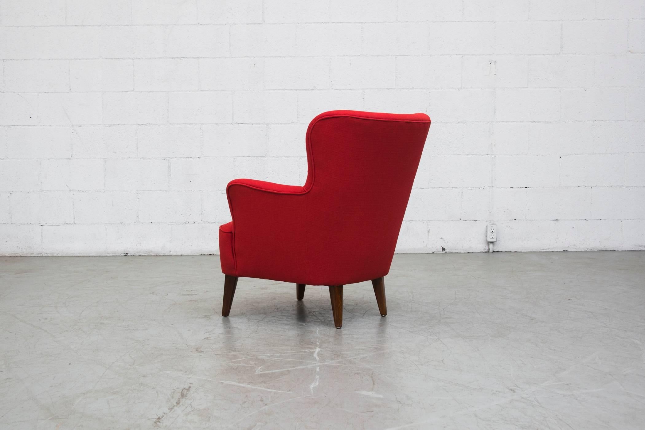 Mid-Century Modern Lipstick Red Lounge Chair by Theo Ruth for Artifort