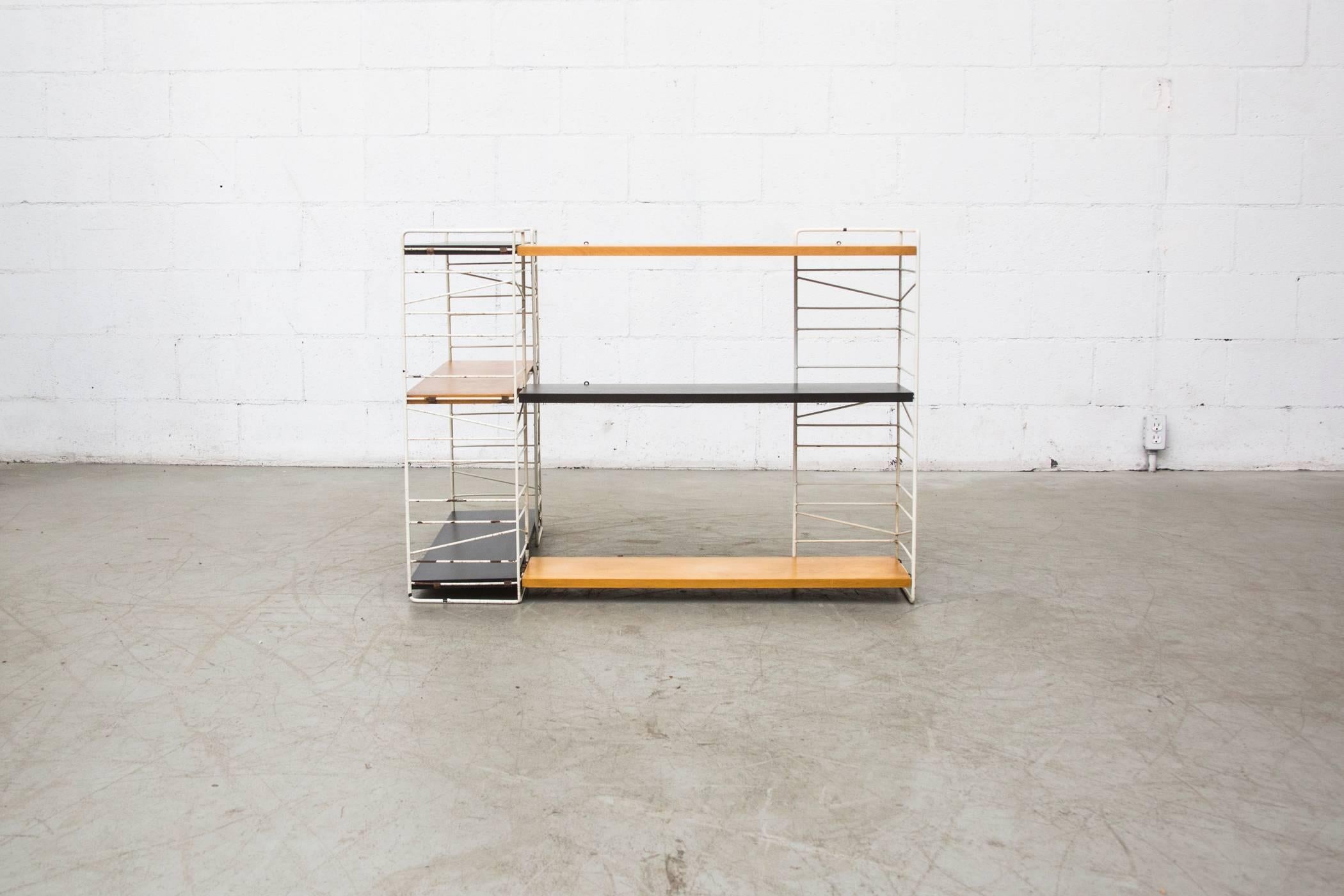 wire frame shelving unit