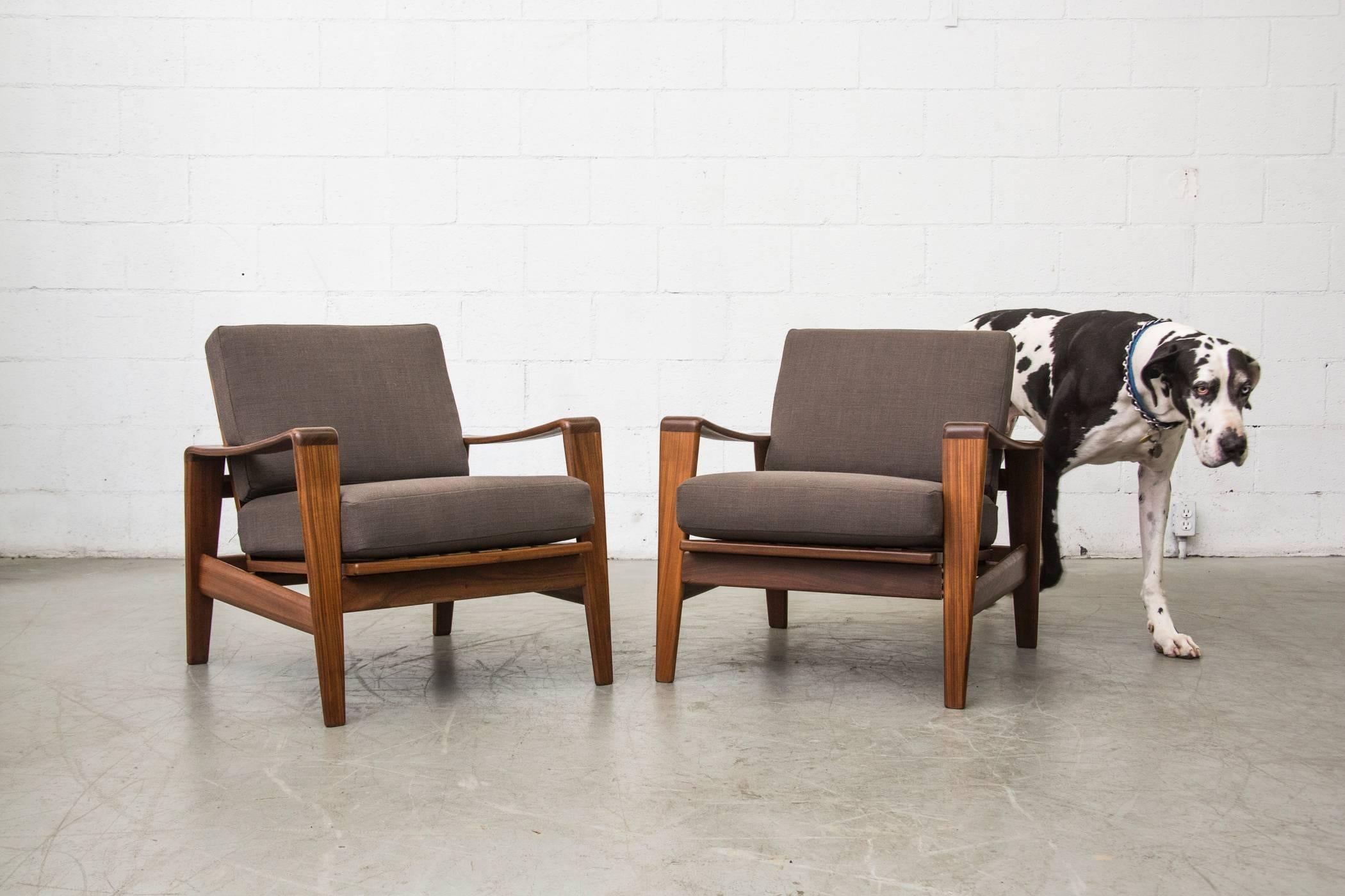 Pair of Danish Teak Lounge Chairs In Good Condition In Los Angeles, CA