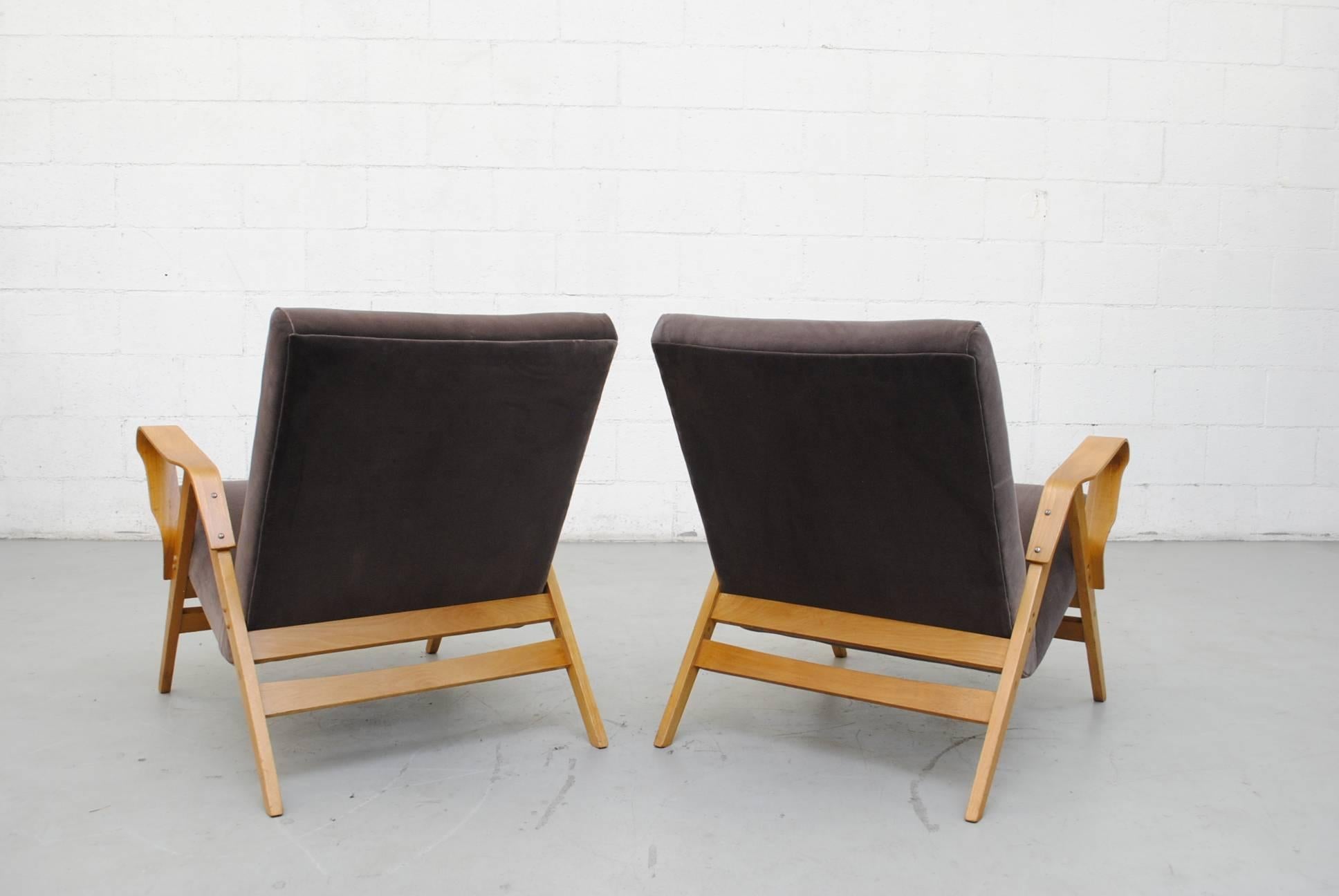 Pair of Czech Tatra Bent Plywood Lounge Chairs in Weimaraner Velvet In Good Condition In Los Angeles, CA