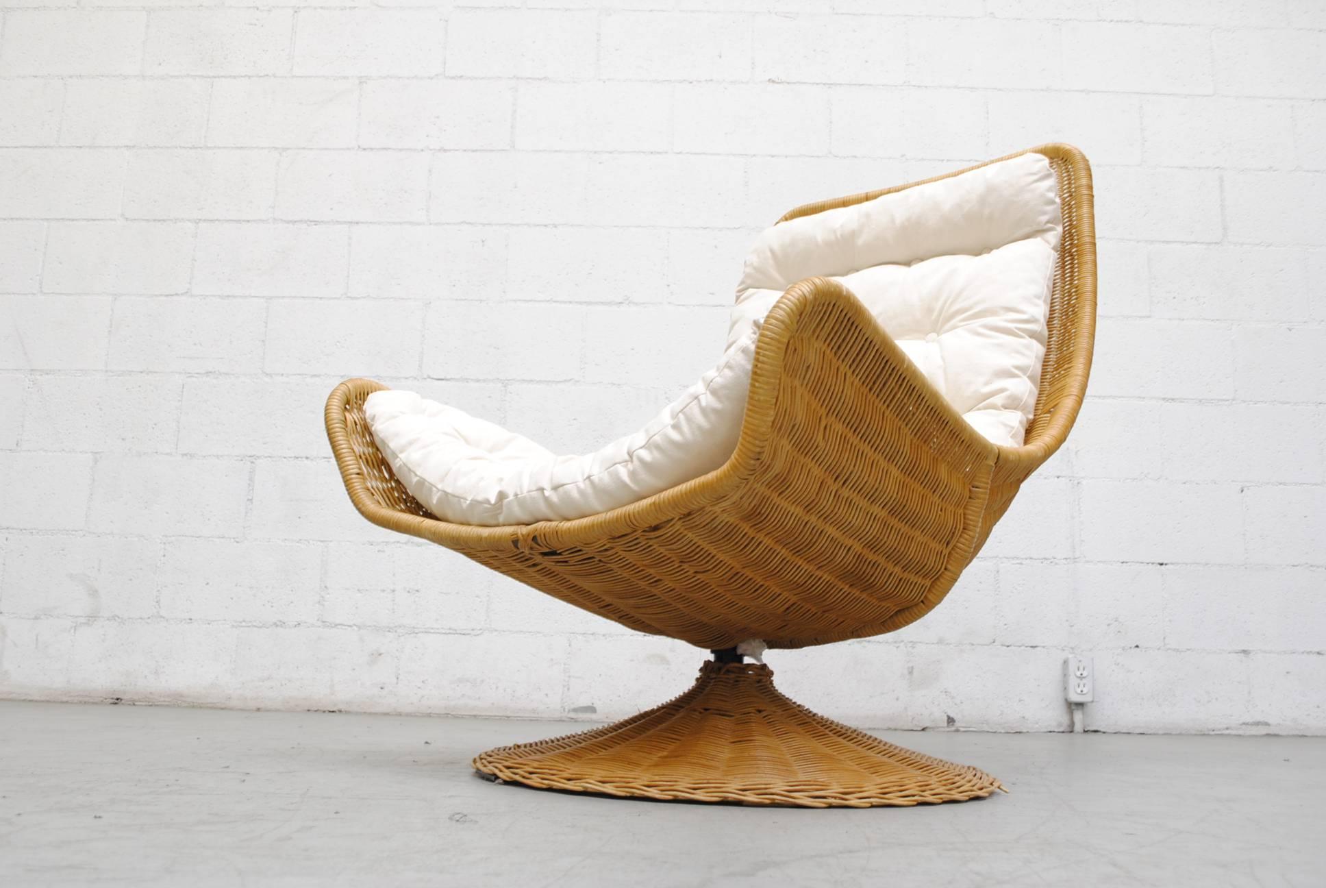 Mid-Century Modern Gerard Van Den Berg Rattan Basket Chair with Natural Canvas Cushion