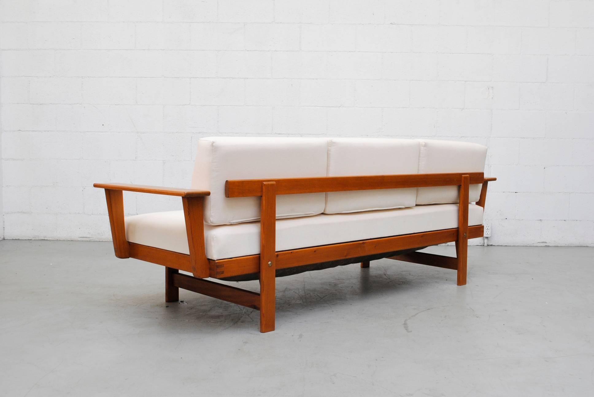 Midcentury Pine Sleeper Sofa with Upholstered Cushions In Good Condition In Los Angeles, CA