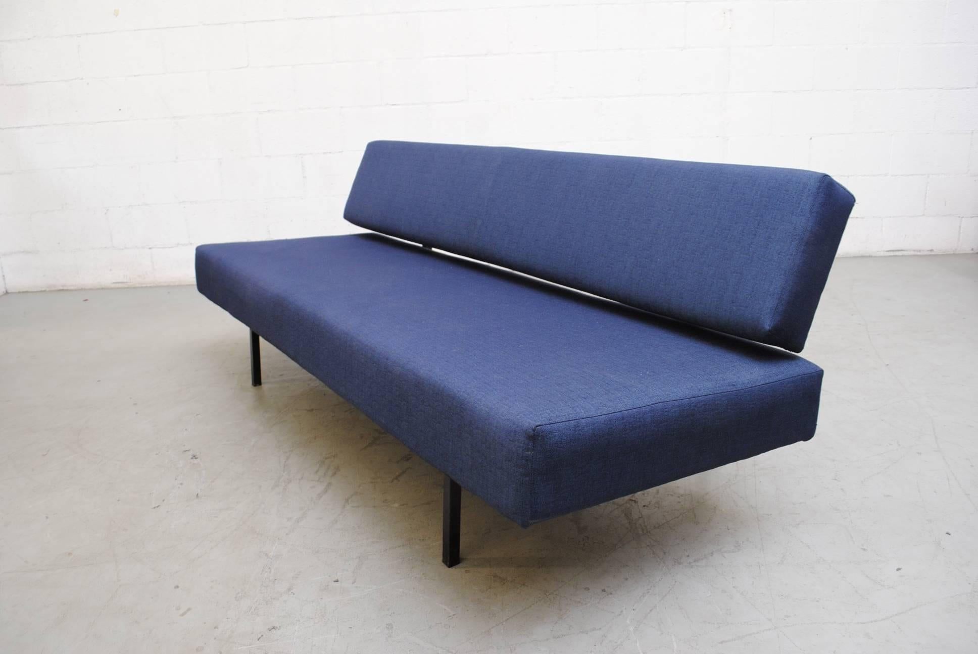 Mid-20th Century Martin Visser Streamline Sleeper Sofa