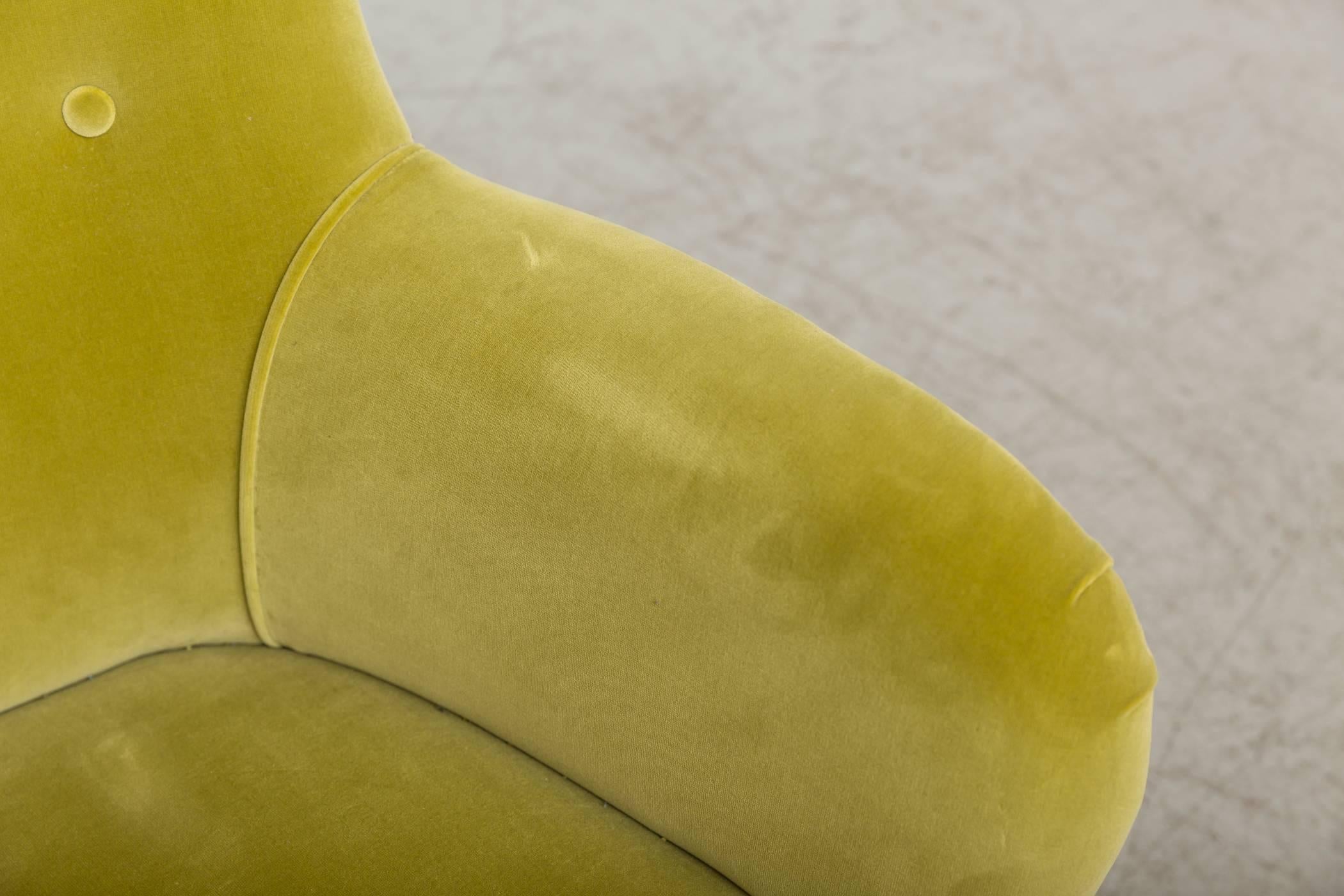 Apple Green Theo Ruth Lounge Chair for Artifort 3