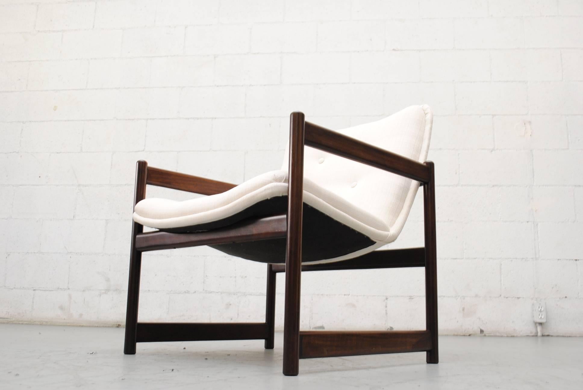 Artifort Lounge Chairs with Mahogany Cube Frame 1