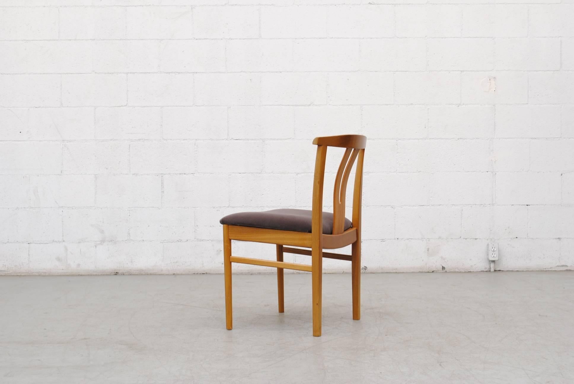 Dutch Set of Four Hans Wegner Style Wishbone Backed Dining Chairs