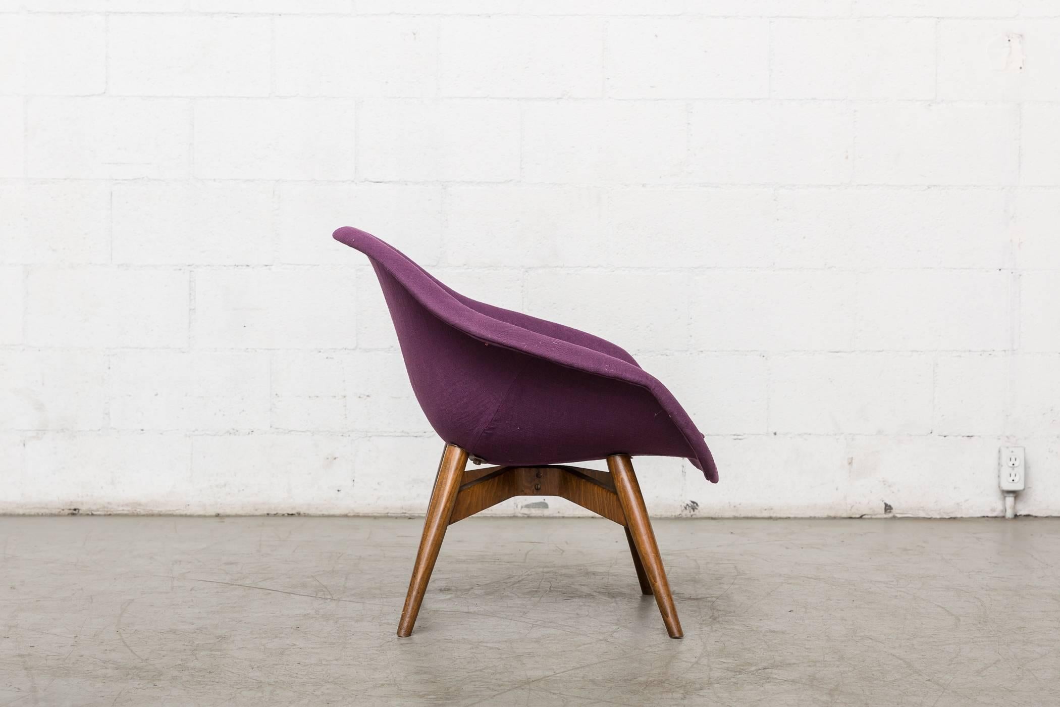 Mid-20th Century Mid-Century Modern Purple Bucket Lounge Chair by Miroslav Navrátil for Vertex For Sale