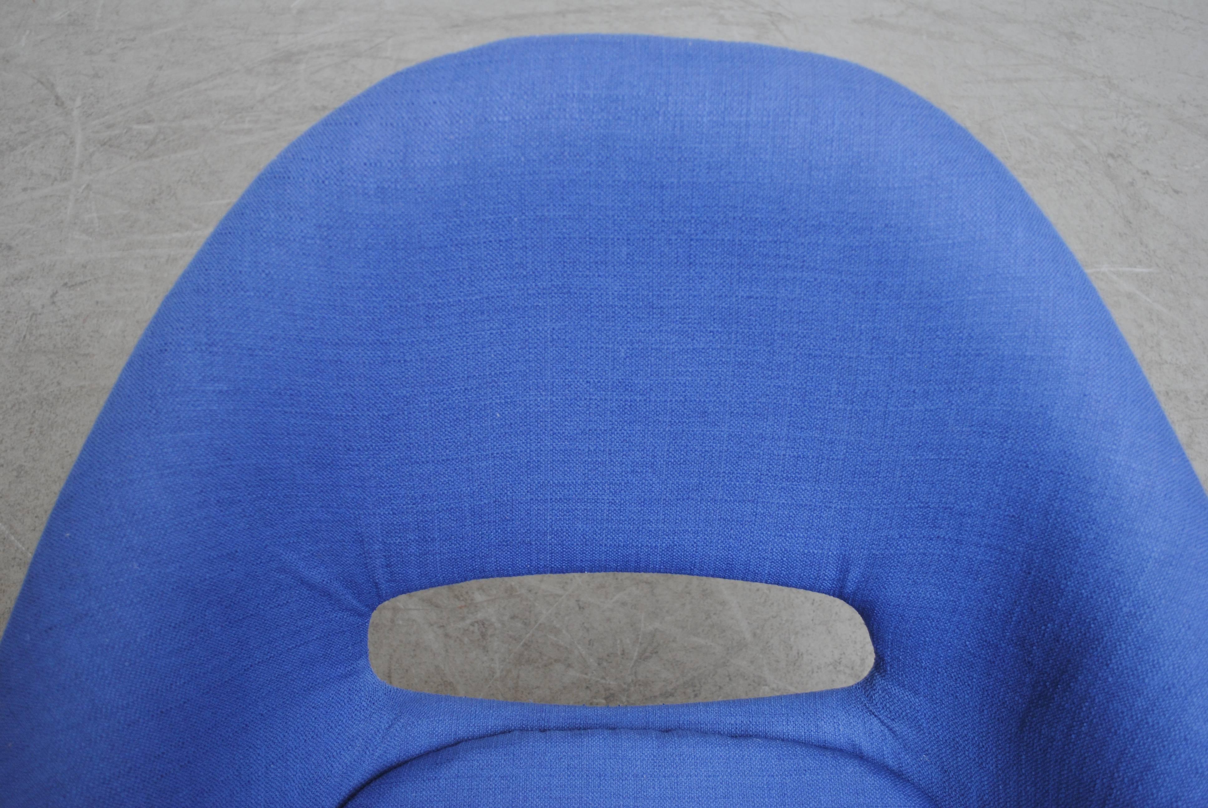 Czech Miroslav Navrátil Newly Upholstered Blue Bucket Lounge Chair for Vertex For Sale