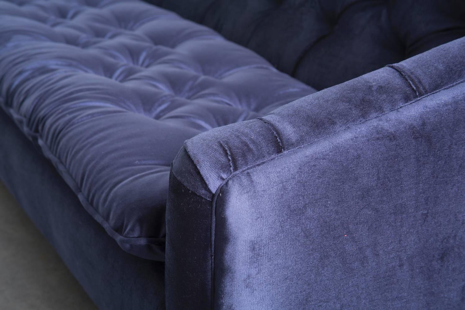 Geoffrey Harcourt Designed Artifort C610 Blue Velvet Tufted Rolling Sofa 4