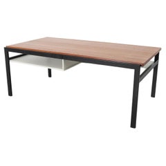 Mesa baja Cees Braakman TU04 con tablero reversible de teca y blanco para Pastoe, NIB