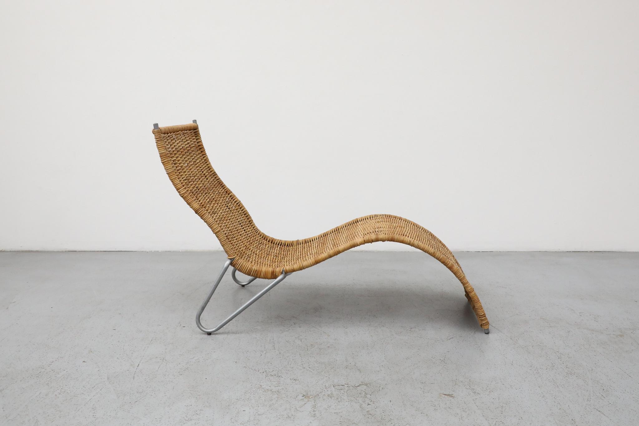 Karl Malmvall Curved Rattan Chaise, Dirk Sliedregt Style, Sweden 2005 For Sale 1