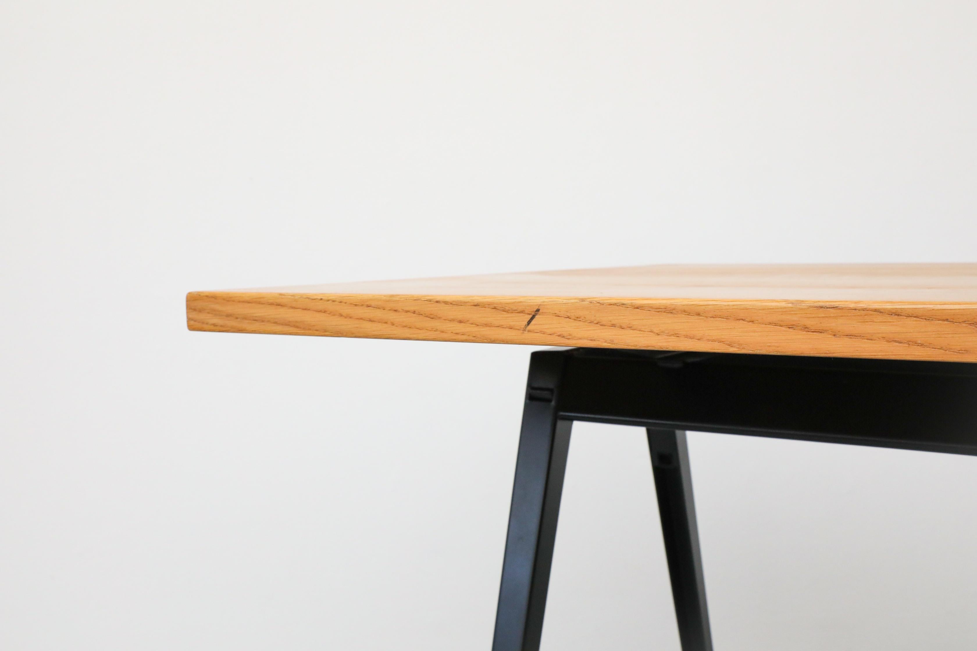 Jean Prouvé Style Conference Table with Marko Base & Vintage Oak Top, Dutch Mid- For Sale 6