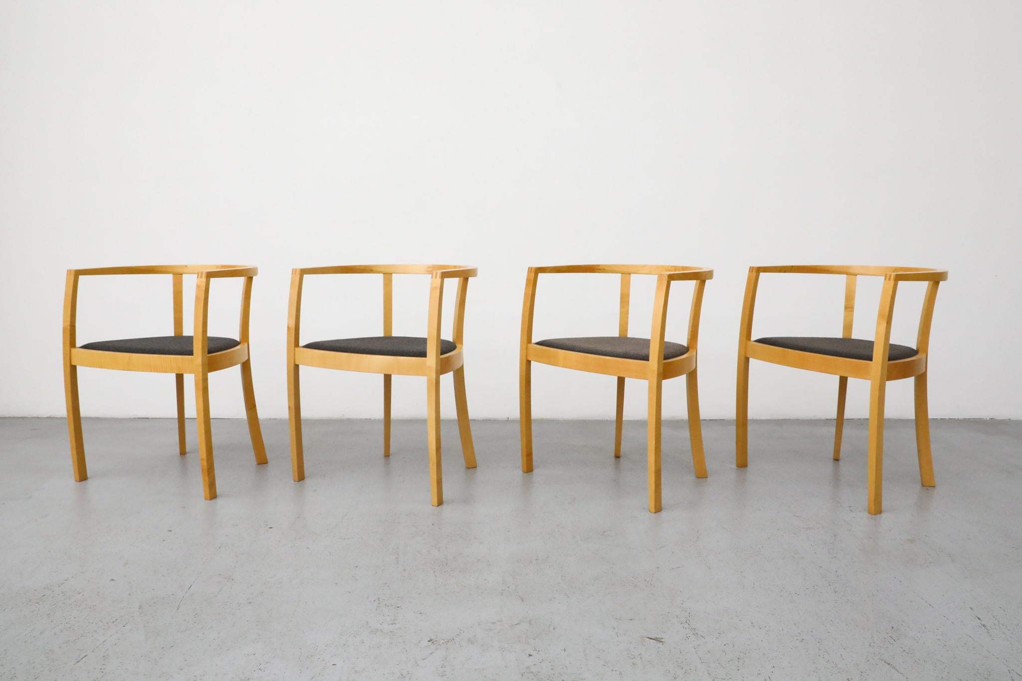 Mid-Century moderno Sedie da pranzo Ivan Hansen & Hans Henrik Hansen, metà del secolo scorso, set di 4 pezzi in vendita