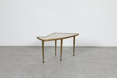 Skulpturaler Beistelltisch aus Kork im italienischen Mid-Century-Stil der 1960er Jahre, im Stil von Osvaldo Borsani