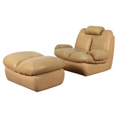 Pasquale Natuzzi Italian Post-Modern ‘Navaho’ Leather Lounge Chair and Ottoman