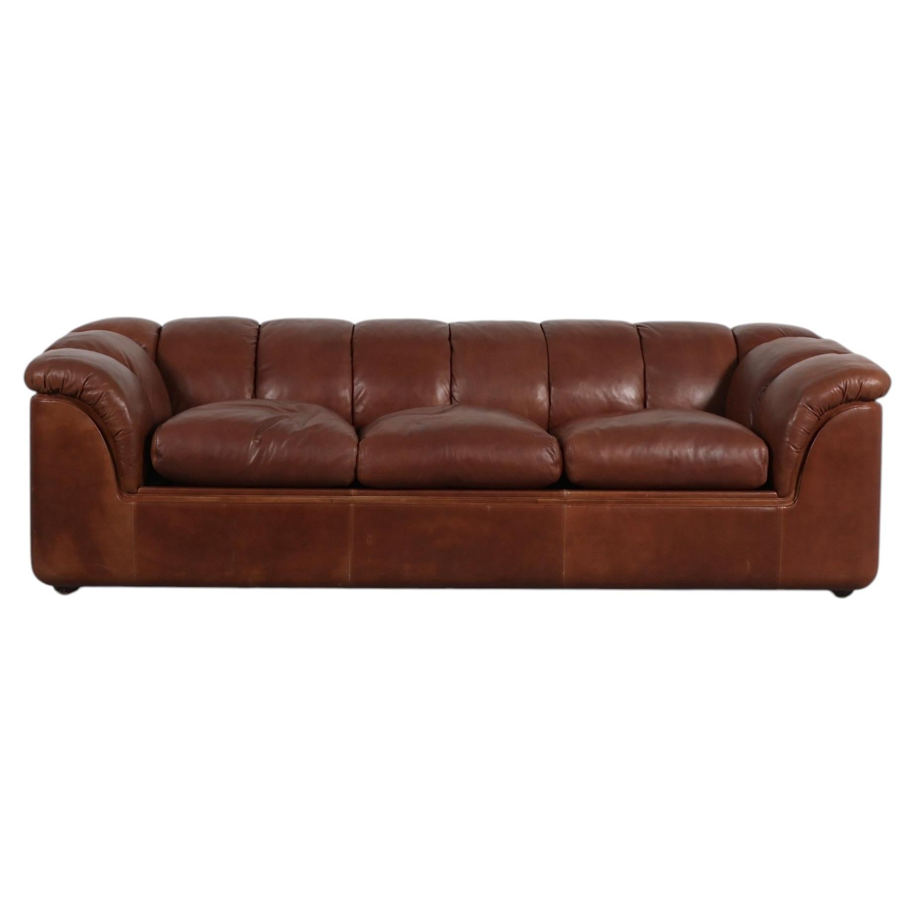 Poltrona Frau 'Cocker' Three-Seat Sofa in Brown Leather by Franco Bresciani For Sale