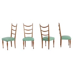 Juego de 4 sillas de comedor italianas de mediados de siglo con respaldo en forma de escalera, de Paolo Buffa