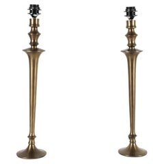 Par de lámparas de mesa con candelabros de latón de estilo Regency Moderne