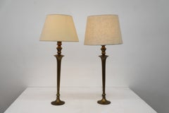 Par de lámparas de mesa con candelabros de latón de estilo Regency Moderne