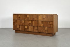 Credenza Lane Staccato in stile brutalista con 9 cassetti, ispirata a Paul Evans