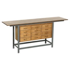 Vintage-Werkbank im Industriestil mit Kiefernschrank mit 12 Schubladen