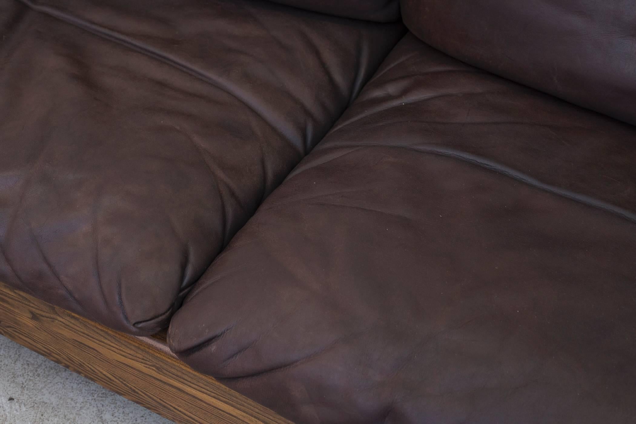 Leolux Two-Seat Buffalo Leather Sofa 1